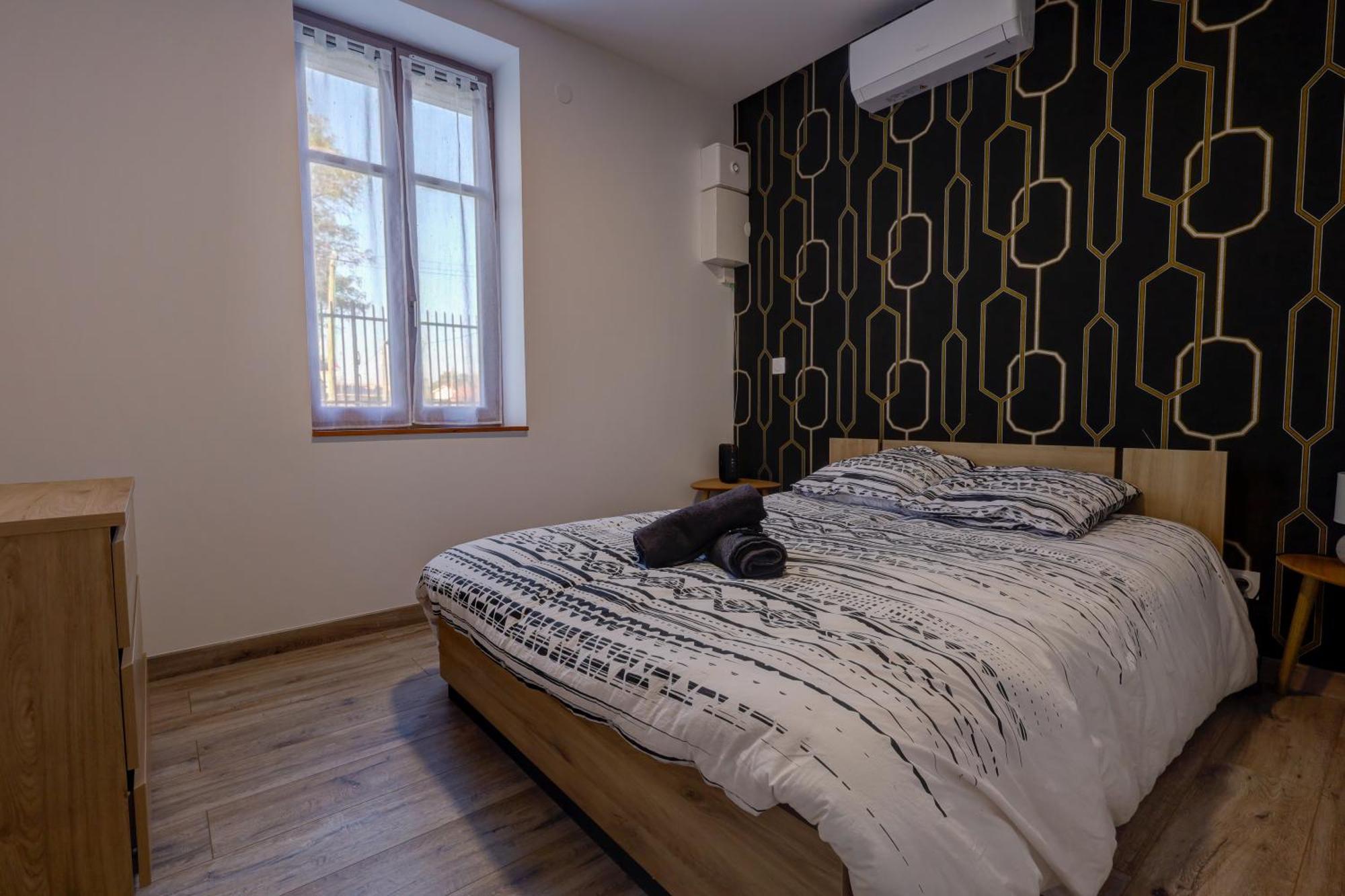 Le Westy 1 Apartment Hieres-Sur-Amby Ngoại thất bức ảnh