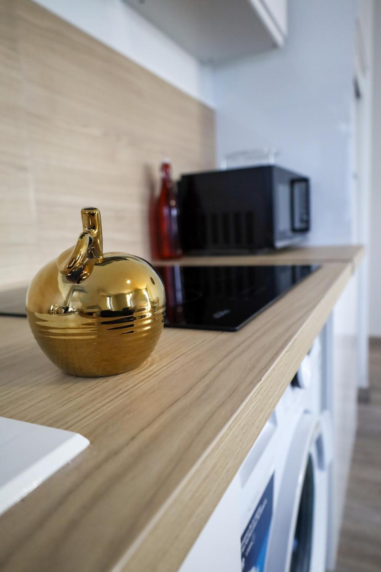 Le Westy 1 Apartment Hieres-Sur-Amby Ngoại thất bức ảnh