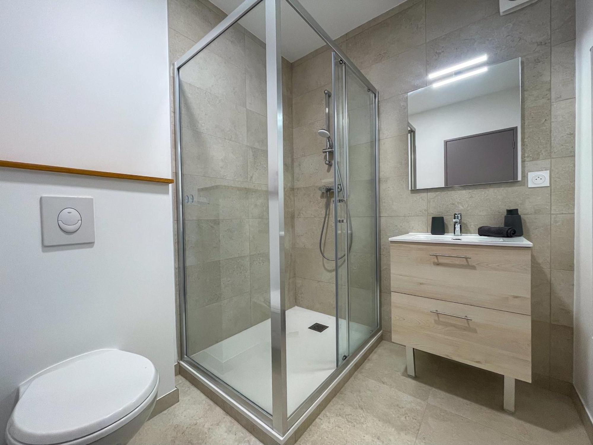 Le Westy 1 Apartment Hieres-Sur-Amby Ngoại thất bức ảnh